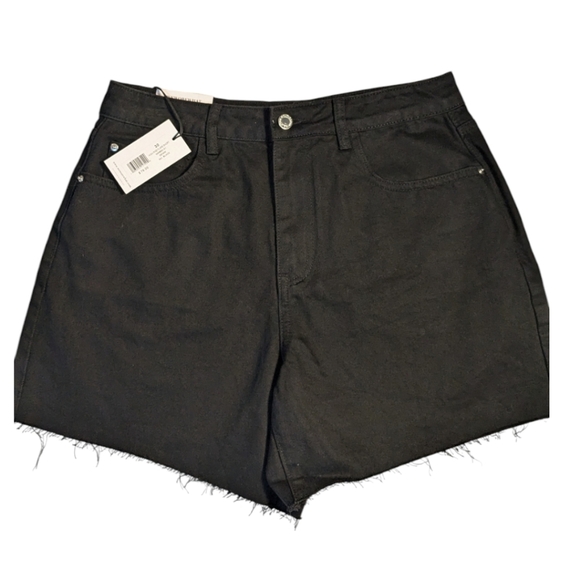 WeWoreWhat Raw Edge Hi Rise Flare Shorts Black Denim from Saks SZ 30 New w/tags - Picture 4 of 9
